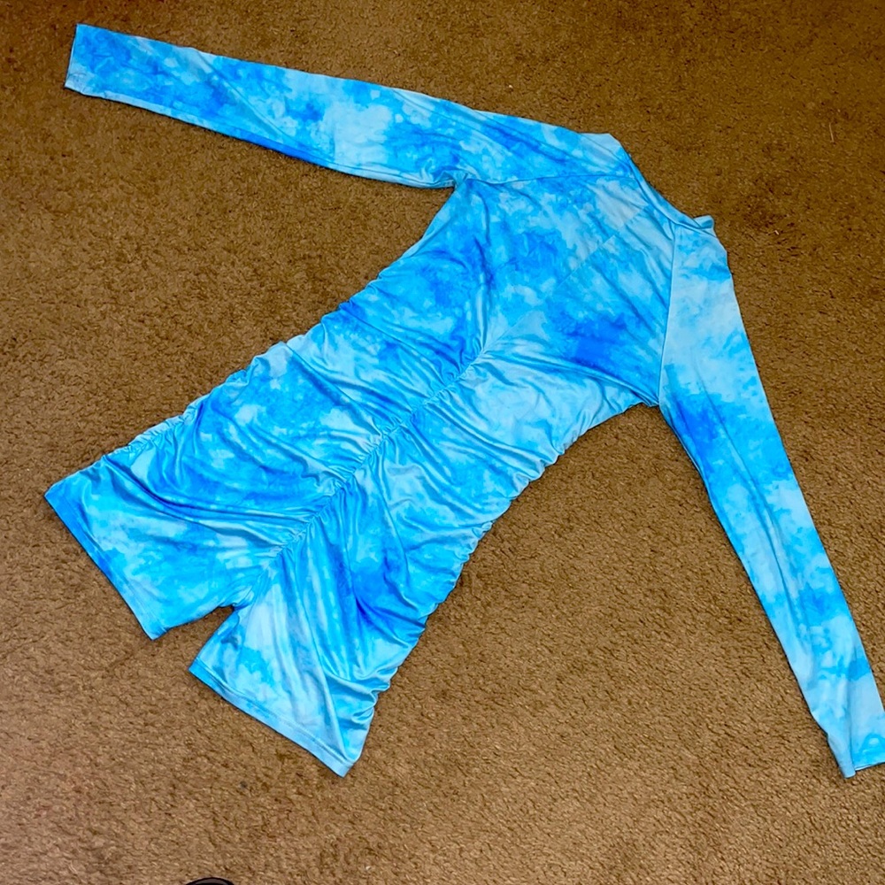 Blue & white Onsie - Picture 3 of 3